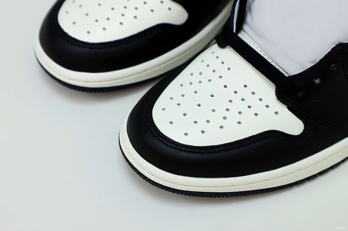 MOCHA' AIR 1 JORDAN OG HIGH RETRO 'DARK 0814